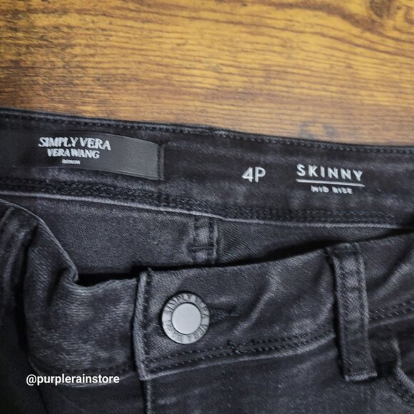 Simply Vera Wang Jeans Size 4P Mid Rise Black Wash Stretch Denim - Picture 4 of 12